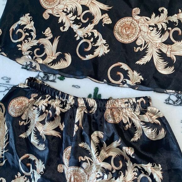 Black gold luxe silky satin soft summer pj camisole and short set size small - Picture 13 of 16